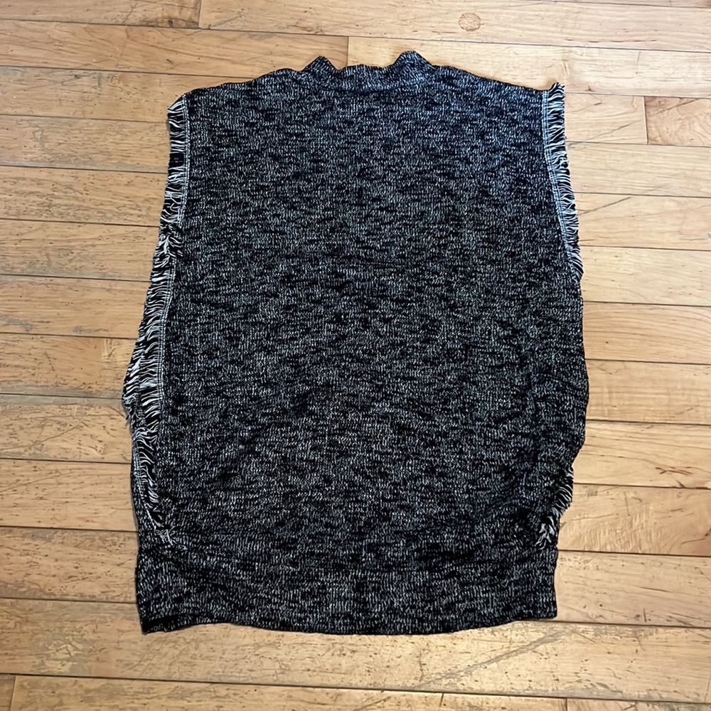 Knit tank - Picture 3 of 3